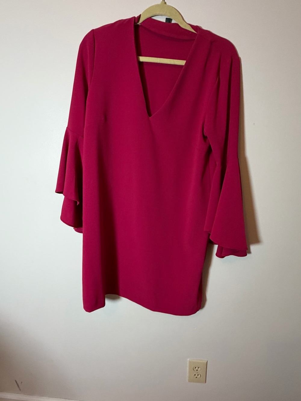 Felicity & Coco Magenta V-Neck Bell Sleeve Midi Dress